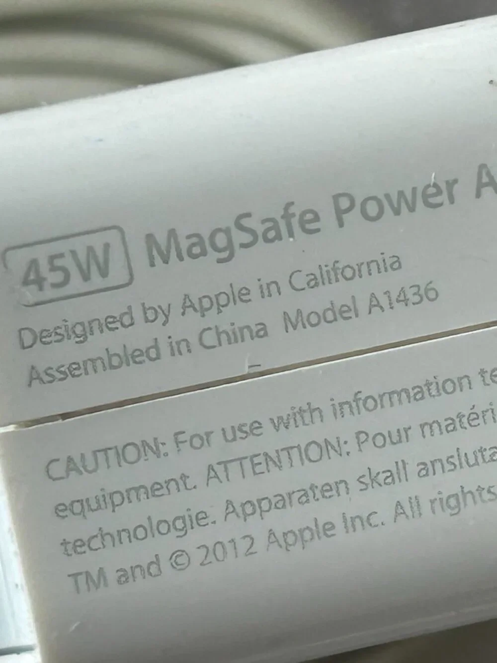 Genuine APPLE A1436 45W MagSafe Power Adapter USED Tested Good